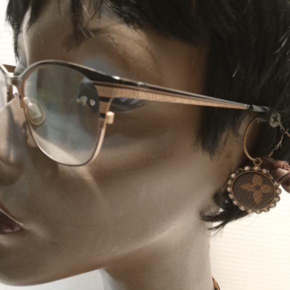 FYSH UK eyeglasses main image 9